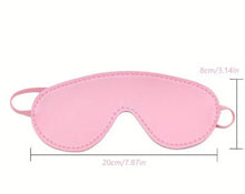 Charger l'image dans la galerie, Blindfold
