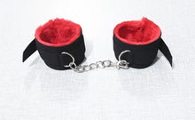 Charger l'image dans la galerie, Fur Lined Ankle/Hand Cuffs

