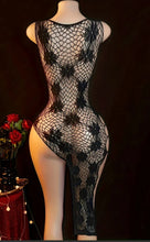 Load image into Gallery viewer, Trina
