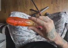 Charger et lire la vidéo dans la visionneuse de la Galerie, Popsicle Dong
